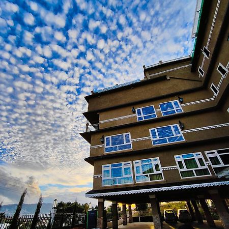 Hotel Acropolis Shillong Dış mekan fotoğraf