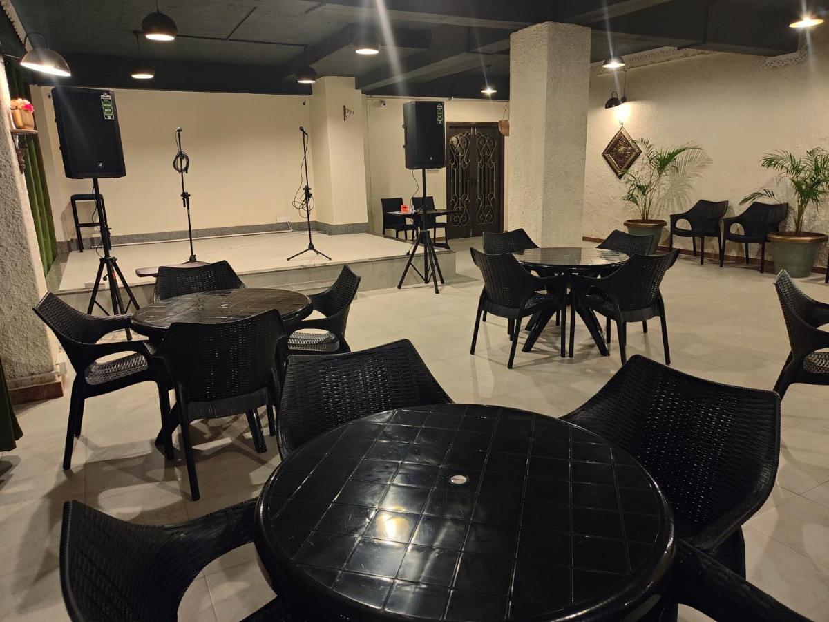 Hotel Acropolis Shillong Dış mekan fotoğraf